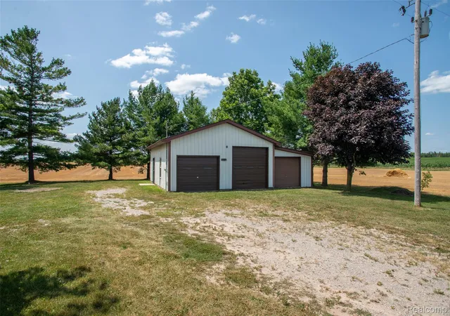 3rd image of 1475 Reed Rd, Sterling, MI 48659 | MLS# 20261059960