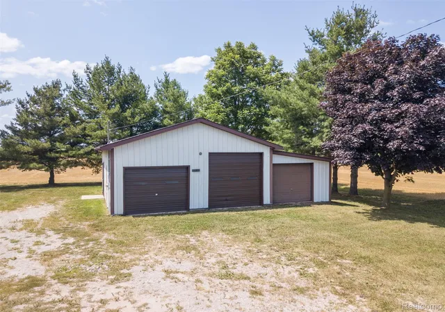 5th image of 1475 Reed Rd, Sterling, MI 48659 | MLS# 20261059960