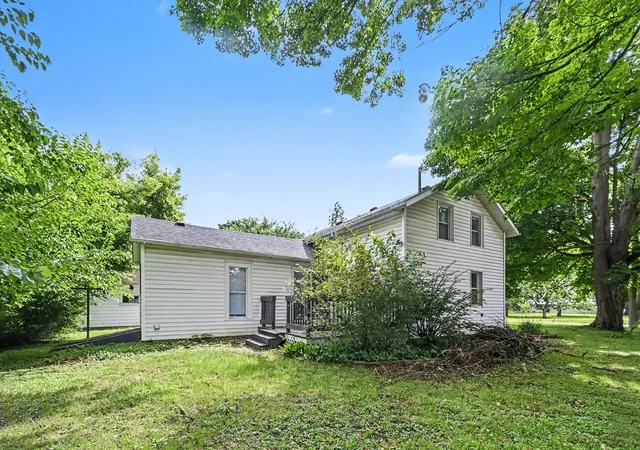 18th image of 618 N Evans St, Tecumseh, MI 49286 | MLS# 55026039855