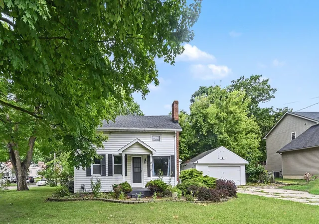 1st image of 618 N Evans St, Tecumseh, MI 49286 | MLS# 55026039855