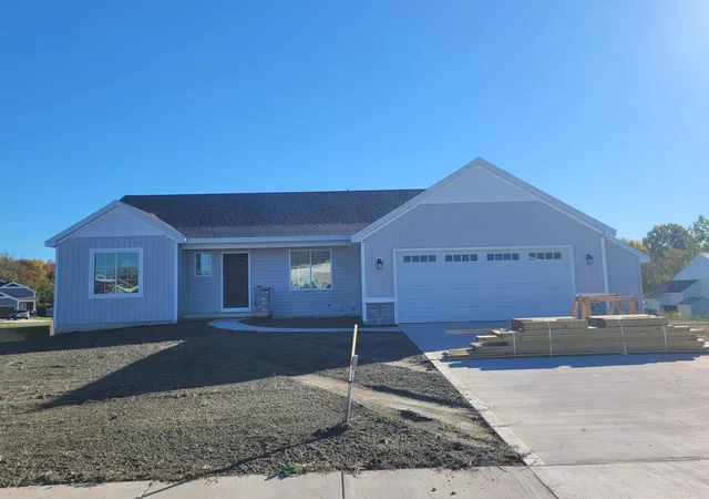 Photo 1 of Single family home for sale at 4275 Butternut Dr, Wayland, MI 49348 | MLS# 65026039854 | Listing updated on 2026-10-27
