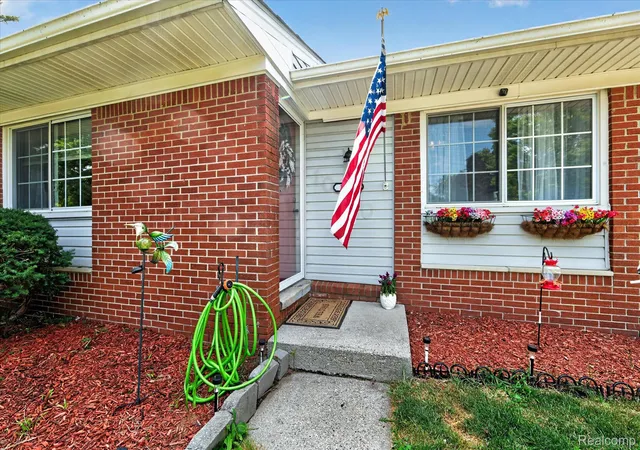 3rd image of 10660 Jackson St, Van Buren Township, MI 48111 | MLS# 20261059973