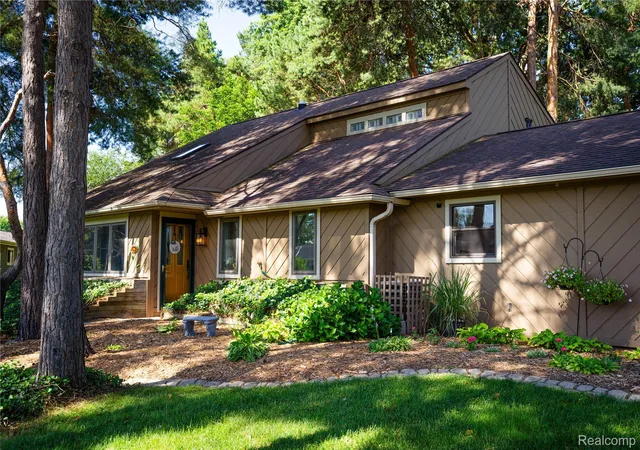 45th image of 8971 Highland Dr, Freeland, MI 48623 | MLS# 20261059975