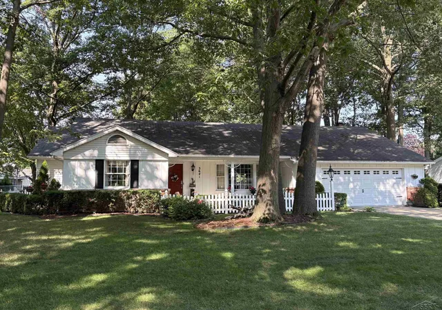 image of 3641 Winfield Dr, Saginaw, MI 48603 | MLS# 61050216925