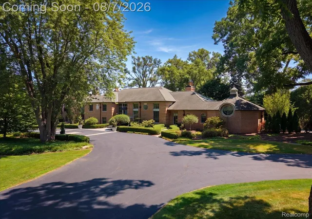 Photo 1 of Mansion for sale at 7115 Old Ml Rd, Bloomfield Hills, MI 48301 | MLS# 20261060010 | Listing updated on 2026-09-13