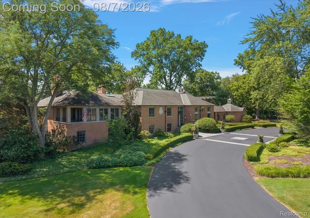 Photo 2 of Single family home for sale at 7115 Old Ml Rd, Bloomfield Hills, MI 48301 | MLS# 20261060010 | Listing updated on 2026-09-13