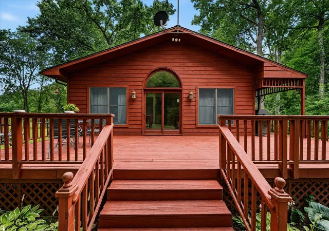 1st image of 8235 E Jason Rd, Laingsburg, MI 48848 | MLS# 71026039882