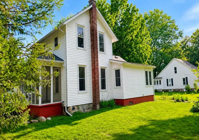 Photo 2 of Single family home for sale at 630 N Main St, Bellevue, MI 49021 | MLS# 64026039892 | Listing updated on 2026-08-25