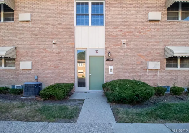 2nd image of 1199 S Sheldon Rd, Plymouth, MI 48170