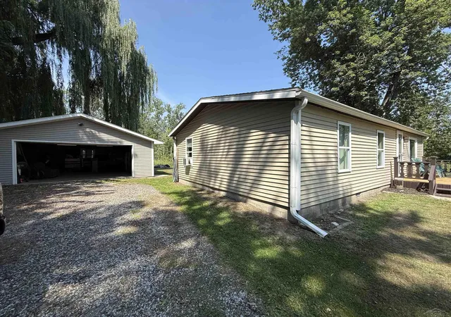 1st image of 4767 N Saginaw Bay Shore Dr, Pinconning, MI 48650 | MLS# 61050216945