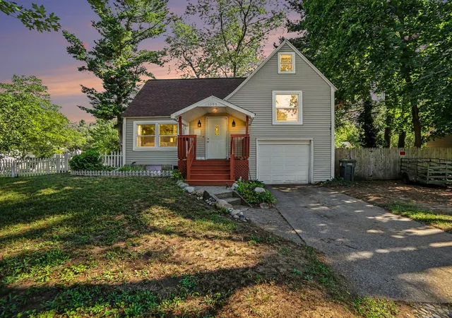Photo 1 of Single family home for sale at 1095 Roosevelt Ct, Norton Shores, MI 49441 | MLS# 71026039901 | Listing updated on 2026-09-11
