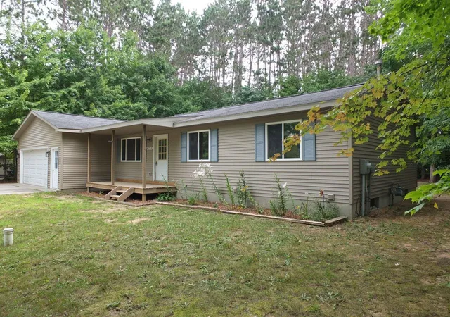4th image of 6211 Bellows Lake Rd, Lake Ann, MI 49650 | MLS# 78080071790