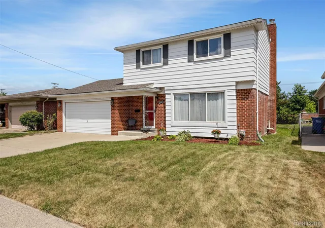 Photo 1 of Single family home for sale at 30552 Moulin Ave, Warren, MI 48088 | MLS# 20261060049 | Listing updated on 2026-08-30
