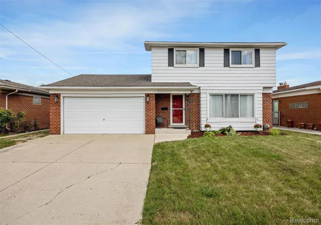Photo 2 of Single family home for sale at 30552 Moulin Ave, Warren, MI 48088 | MLS# 20261060049 | Listing updated on 2026-08-30
