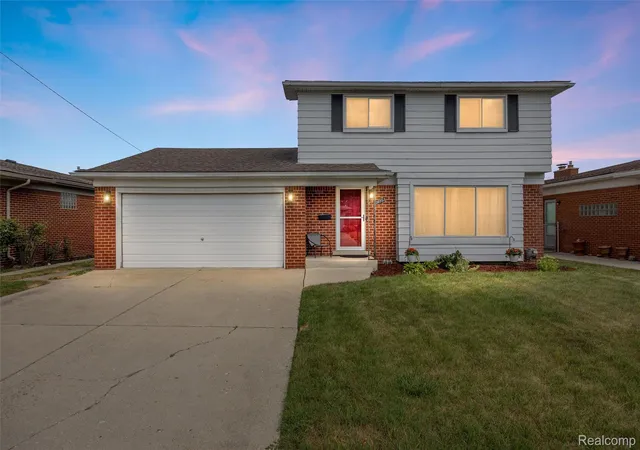 Photo 3 of Single family home for sale at 30552 Moulin Ave, Warren, MI 48088 | MLS# 20261060049 | Listing updated on 2026-09-17