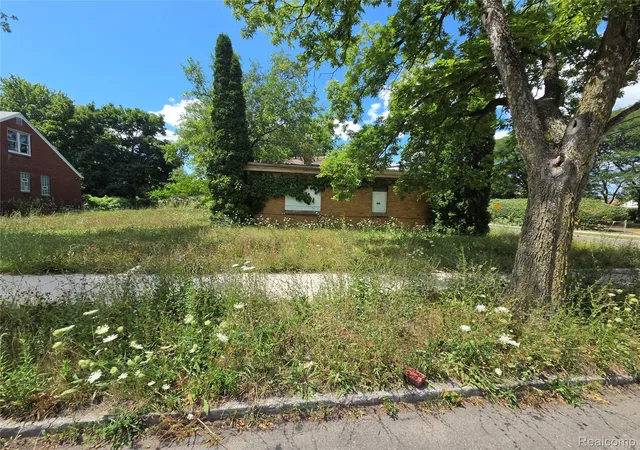 Photo 1 of Single family home for sale at 4017 Chatsworth St, Detroit, MI 48224 | MLS# 20261060051 | Listing updated on 2026-08-06