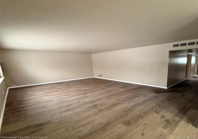 2nd image of 20795 Helle Ave, Warren, MI 48089 | MLS# 20261060052