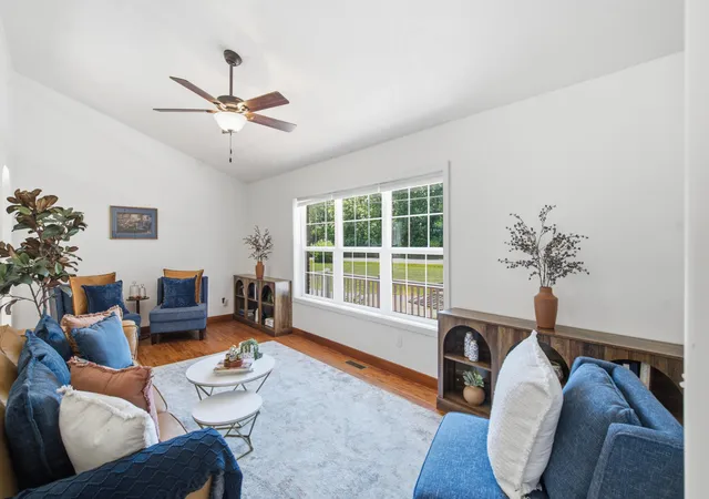 Photo 4 of Single family home for sale at 449 Blue Star Hwy, South Haven, MI 49090 | MLS# 66026039911 | Listing updated on 2026-09-18