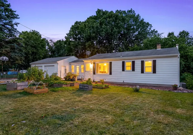 2nd image of 1734 Fayette Ct, Portage, MI 49002 | MLS# 66026039915