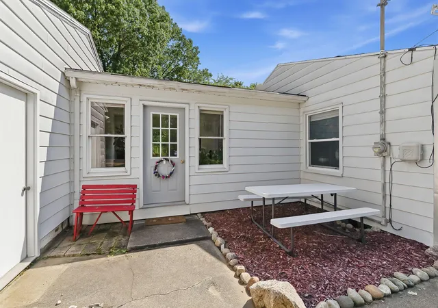 5th image of 1734 Fayette Ct, Portage, MI 49002 | MLS# 66026039915