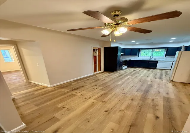 5th image of 3040 Alvina Ave, Warren, MI 48091 | MLS# 20261060064