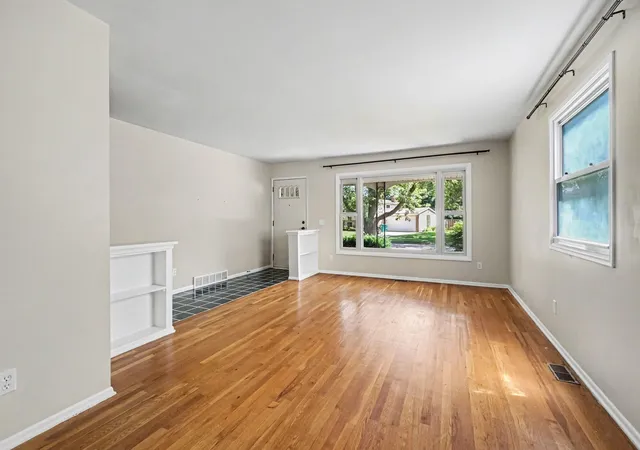 Photo 3 of Single family home for sale at 6320 Hampton St, Portage, MI 49024 | MLS# 66026039917 | Listing updated on 2026-09-16