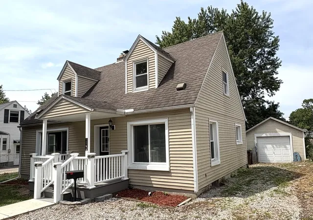 3rd image of 229 N Charels St, Adrian, MI 49221 | MLS# 56050216967