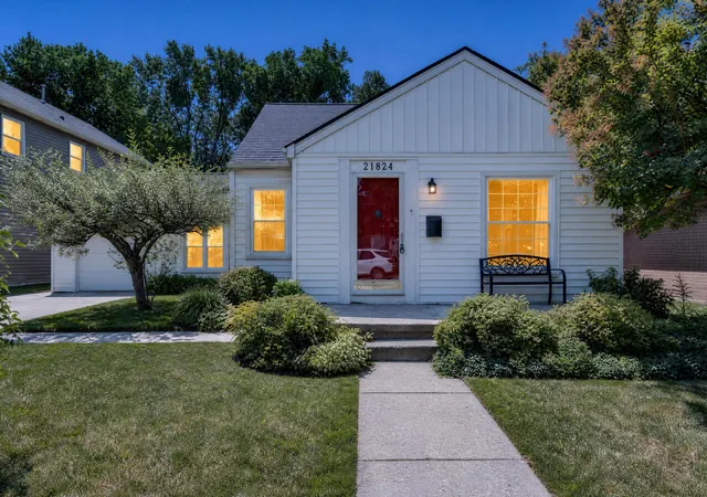 1st image of 21824 S Elizabeth St E, Saint Clair Shores, MI 48080 | MLS# 81026039921