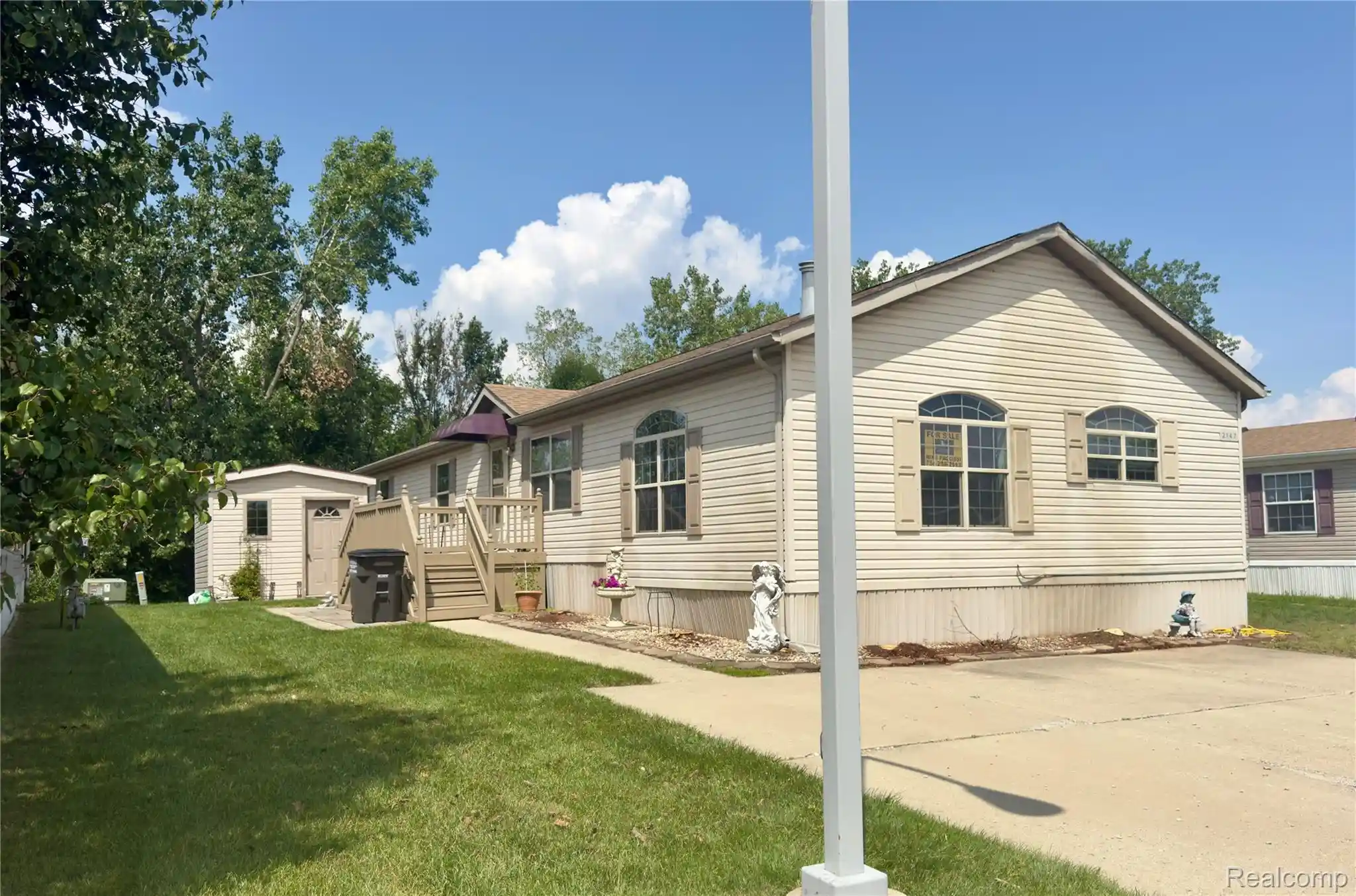 Photo 1 of Single family home for sale at 2147 Zack Ridge Dr, Newport, MI 48166 | MLS# 20261060092 | Listing updated on 2026-10-16