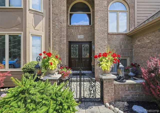 Photo 3 of Single family home for sale at 52844 Karon Dr, Macomb, MI 48042 | MLS# 20261060102 | Listing updated on 2026-08-03
