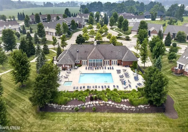 2nd image of 52133 Naugatuck Dr, Macomb, MI 48042 | MLS# 58050216978