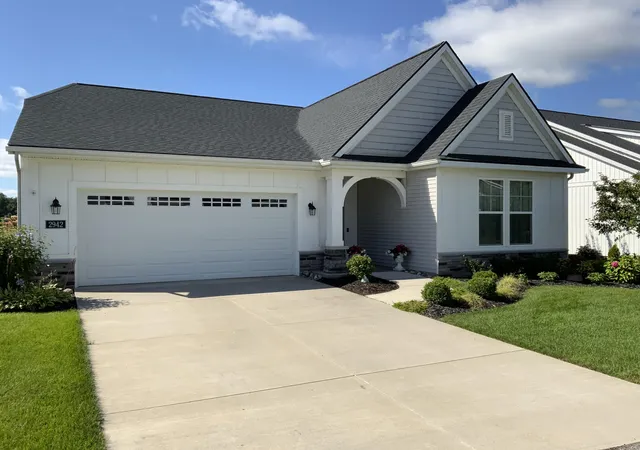 Photo 3 of Condo for sale at 2942 Isle Water Dr, Belmont, MI 49306 | MLS# 65026039941 | Listing updated on 2026-09-16