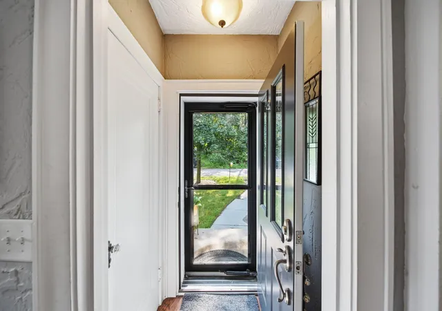 4th image of 204 Westover St, Ann Arbor, MI 48103 | MLS# 81026039942
