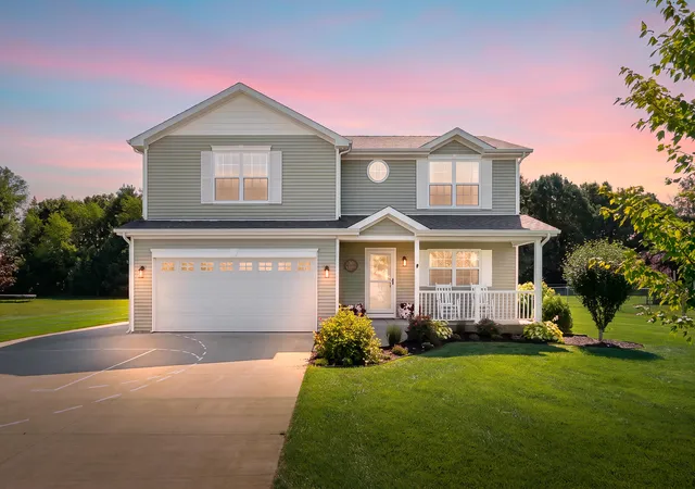 1st image of 50147 Jordan St, Paw Paw, MI 49079 | MLS# 66026039947