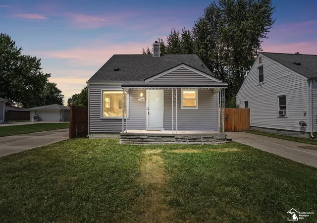 Photo 1 of Single family home for sale at 9326 Lincoln St, Taylor, MI 48180 | MLS# 57050216988 | Listing updated on 2026-08-03