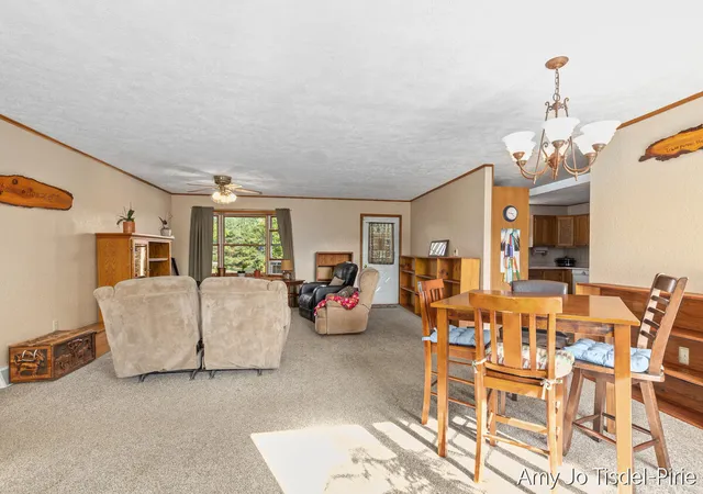 4th image of 6643 S Wood Rd, Sheridan, MI 48884 | MLS# 65026039952