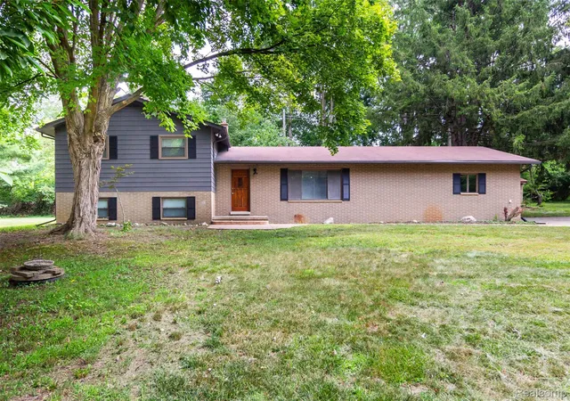 1st image of 7580 Thornwood St, Canton, MI 48187 | MLS# 20261060129