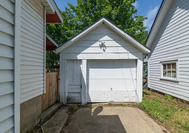 2nd image of 518 Walnut St, Three Rivers, MI 49093 | MLS# 65026039964