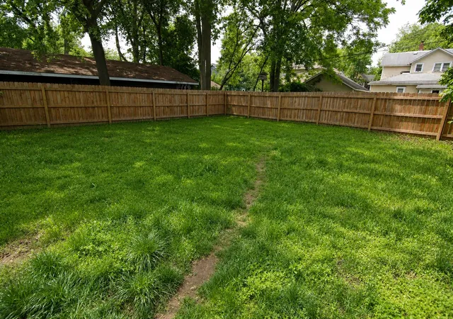 3rd image of 518 Walnut St, Three Rivers, MI 49093 | MLS# 65026039964