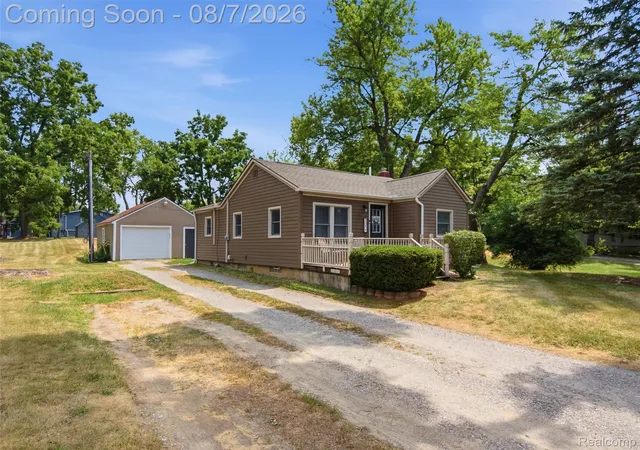 5th image of 3077 York Rd, Rochester Hills, MI 48309 | MLS# 20261060138