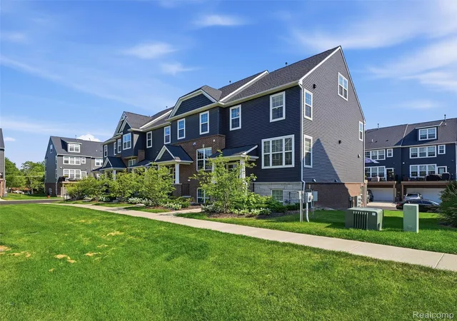 Photo 2 of Condo for sale at 227 N Sydney Ct, Plymouth City Wayne, MI 48170 | MLS# 20261060145 | Listing updated on 2026-09-16