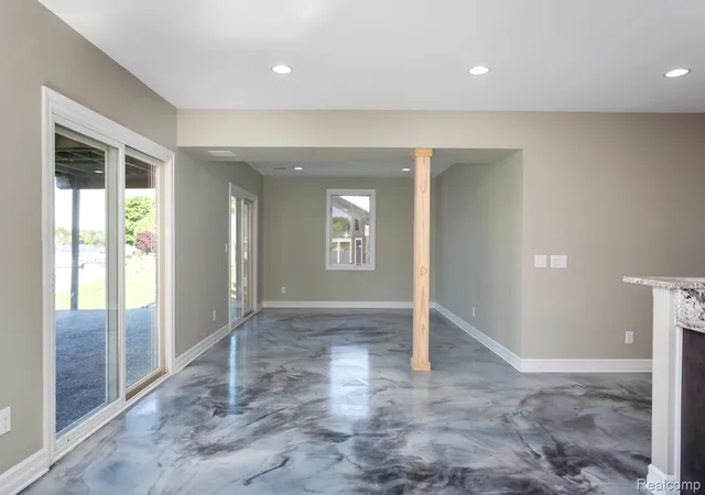 Photo 4 of Single family home for sale at 16637 Kings Fairway Ln, Grand Blanc, MI 48439 | MLS# 20261060167 | Listing updated on 2026-08-02