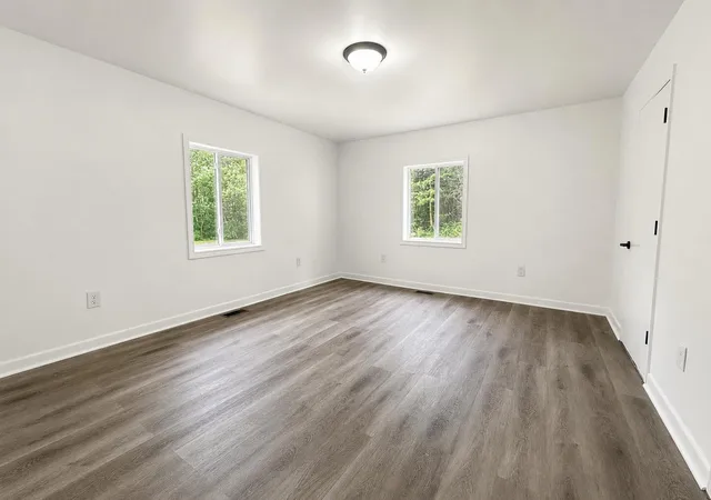 Photo 4 of Single family home for sale at 1700 Shipman Rd, Oxford, MI 48371 | MLS# 81026039989 | Listing updated on 2026-08-28