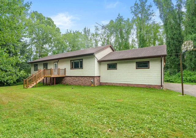 1st image of 2474 E Vw Ave E, Vicksburg, MI 49097 | MLS# 66026039985