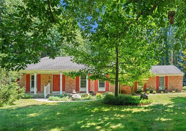 1st image of 22727 Sunset Dr, Kalamazoo, MI 49009 | MLS# 66026039999