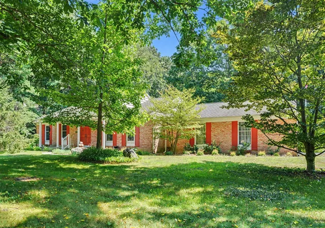 3rd image of 22727 Sunset Dr, Kalamazoo, MI 49009 | MLS# 66026039999