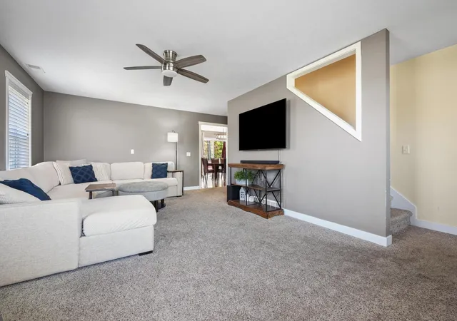 5th image of 3176 Winchester Dr, Traverse City, MI 49686 | MLS# 78080071806