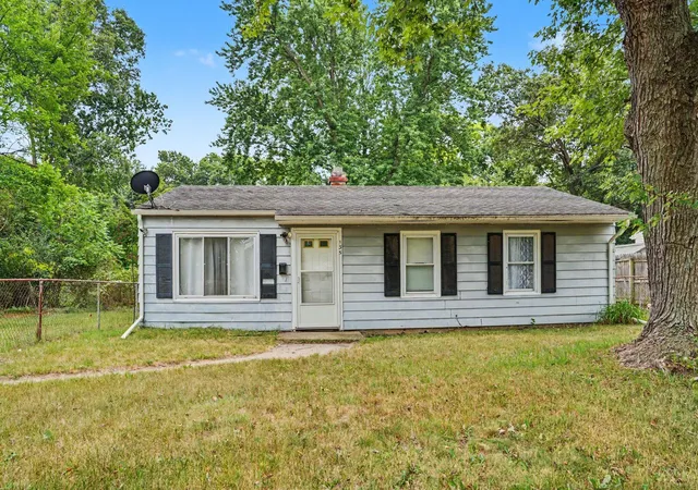 Photo 1 of Single family home for sale at 135 Saratoga Ave, Battle Creek, MI 49037 | MLS# 66026040003 | Listing updated on 2026-08-01