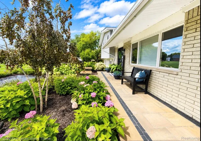 Photo 3 of Single family home for sale at 3460 Ramada Dr, Highland, MI 48356 | MLS# 20261060186 | Listing updated on 2026-08-06