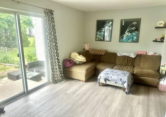2nd image of 209 N Christine Cir, Mount Clemens, MI 48043 | MLS# 58050217014